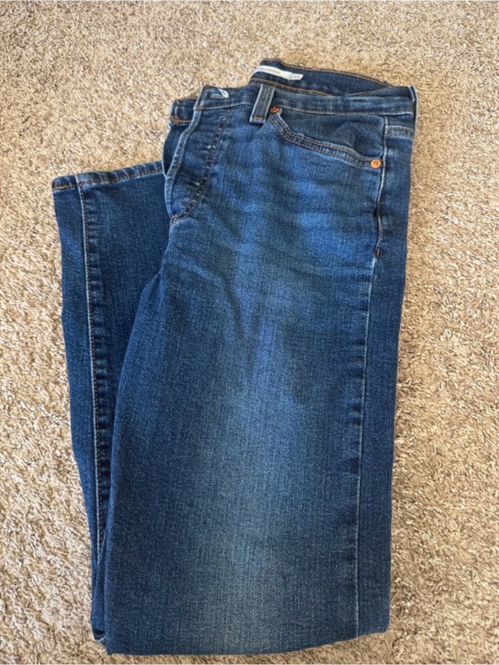 Levi Wedgie Straight Leg Jeans